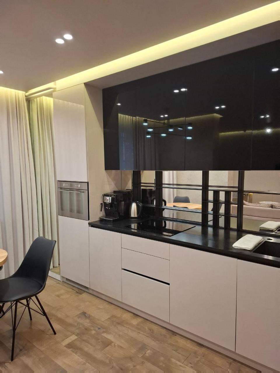 Vodogray Luxury Apartments With Underground Parking Елітний Житловий Комплекс Csernyivci Kültér fotó